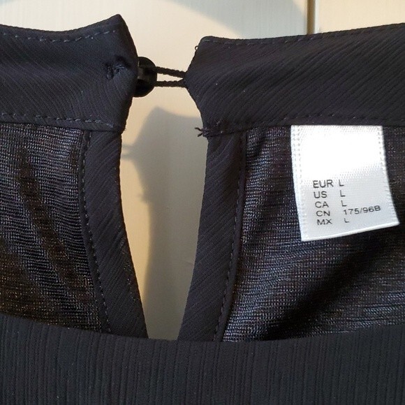 BLACK SHIFT DRESS WITH LACE BELL SLEEVES FLOWY A-LINE SIZE LARGE SWING TRAPEZE - Picture 5 of 10